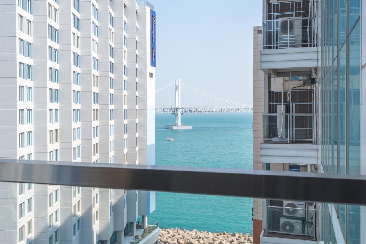 Hotel Marine View Пусан Екстериор снимка