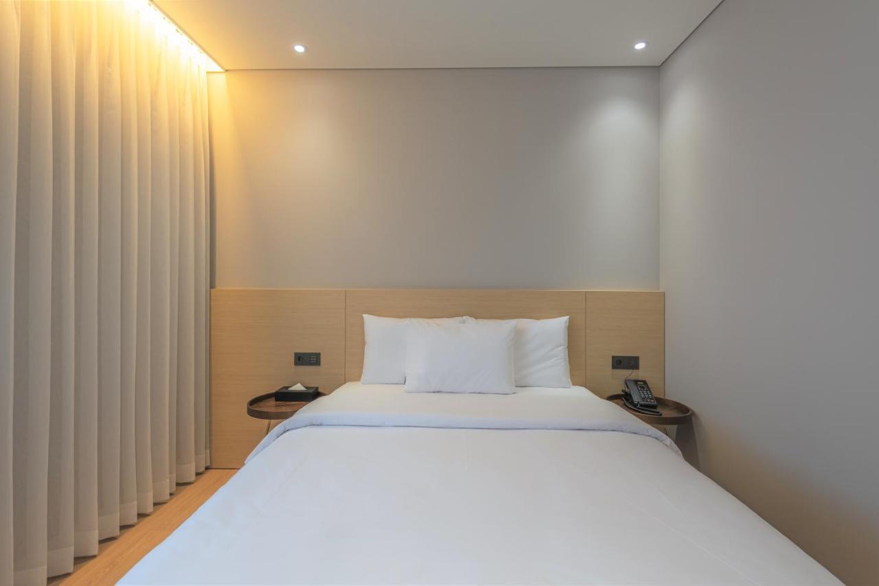 Hotel Marine View Пусан Екстериор снимка