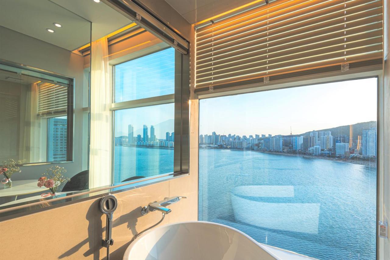 Hotel Marine View Пусан Екстериор снимка
